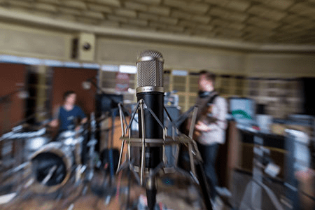 BIMM Berlin Album Recording 2016 2 Inside a recording studio, close up of a microphone