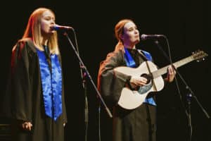 Maren Elise and Lili Nitsche performing a duet on stage - BIMM Institute Berlin Graduation 2022