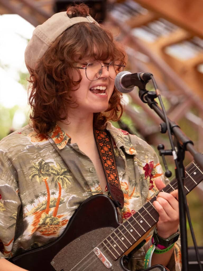 Renate at 2000trees